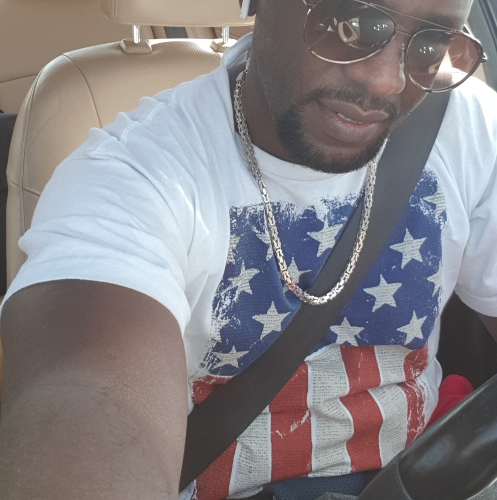 Meet your Posher, Omar